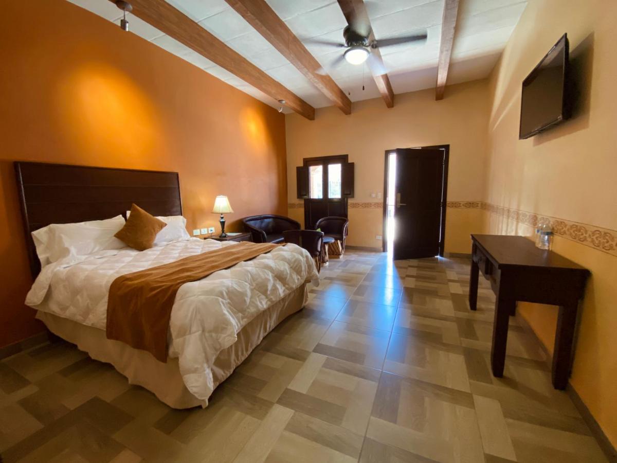 Hotel Real De Los อาลามอส ภายนอก รูปภาพ